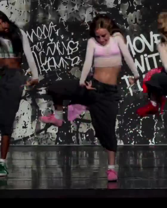 Hip hop class at Glass House Dance
